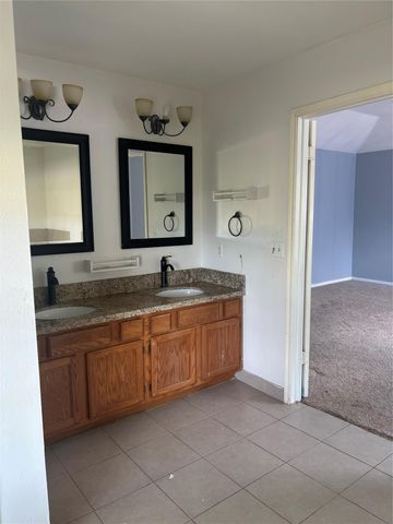 5304 Spring Branch Drive, Pearland, TX 77584