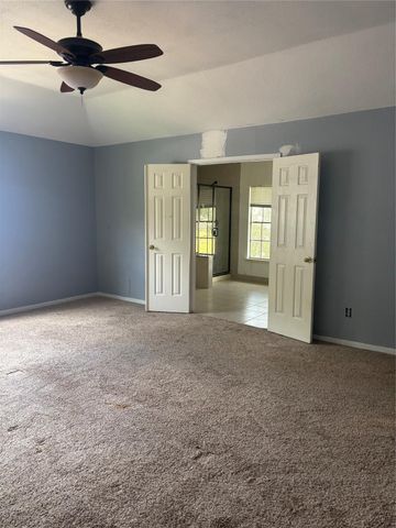 5304 Spring Branch Drive, Pearland, TX 77584
