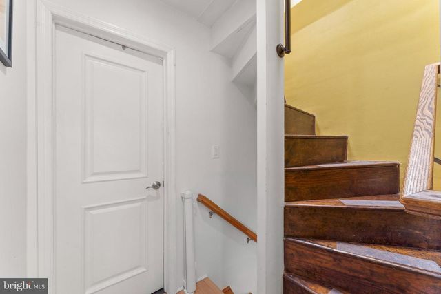 1304 S HOWARD ST, Philadelphia, PA 19147