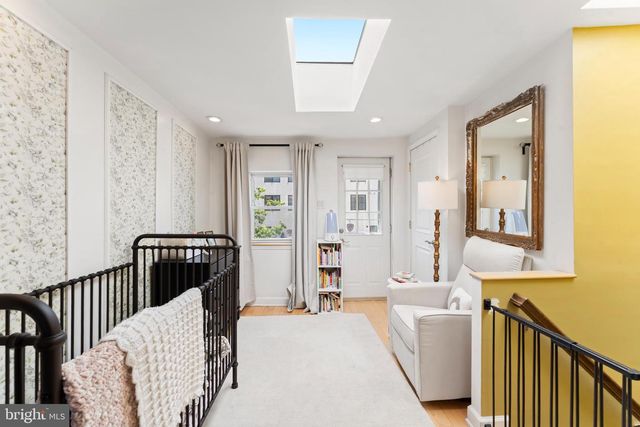 1304 S HOWARD ST, Philadelphia, PA 19147