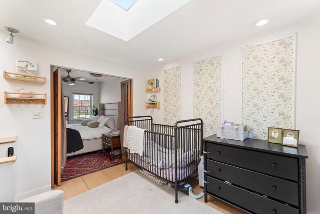1304 S HOWARD ST, Philadelphia, PA 19147