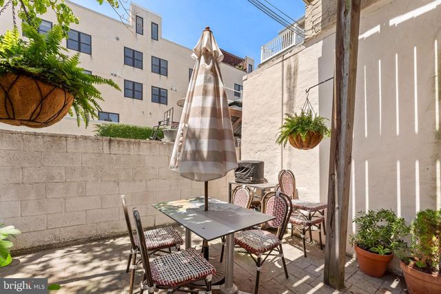 1304 S HOWARD ST, Philadelphia, PA 19147