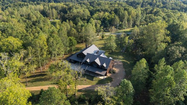 7501 Ivorybill Ln, Franklin, TN 37064