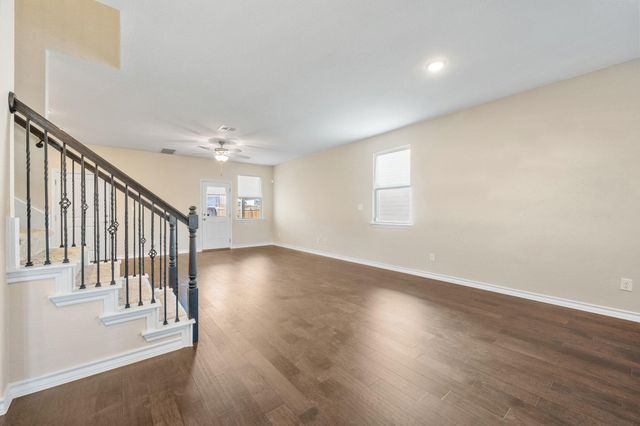 403 STINCHCOMB RD, Hutto, TX 78634