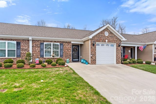 105 Oak Ridge Drive, Archdale, NC 27263