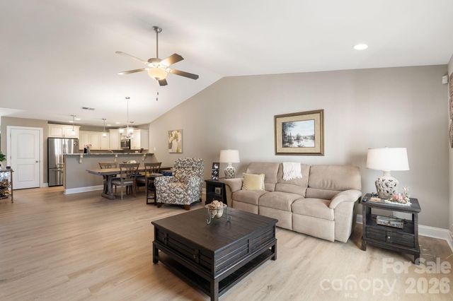 105 Oak Ridge Drive, Archdale, NC 27263