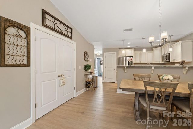 105 Oak Ridge Drive, Archdale, NC 27263