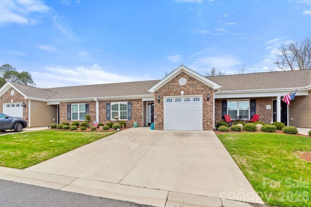 105 Oak Ridge Drive, Archdale, NC 27263