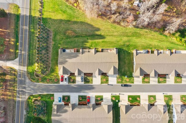 105 Oak Ridge Drive, Archdale, NC 27263