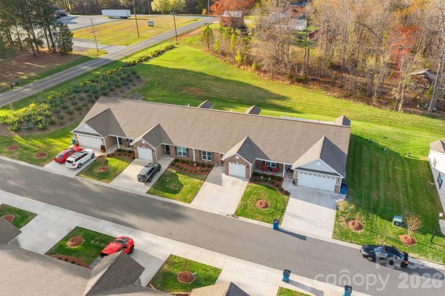 105 Oak Ridge Drive, Archdale, NC 27263