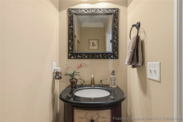 708 Essex Court, Sanford, NC 27332