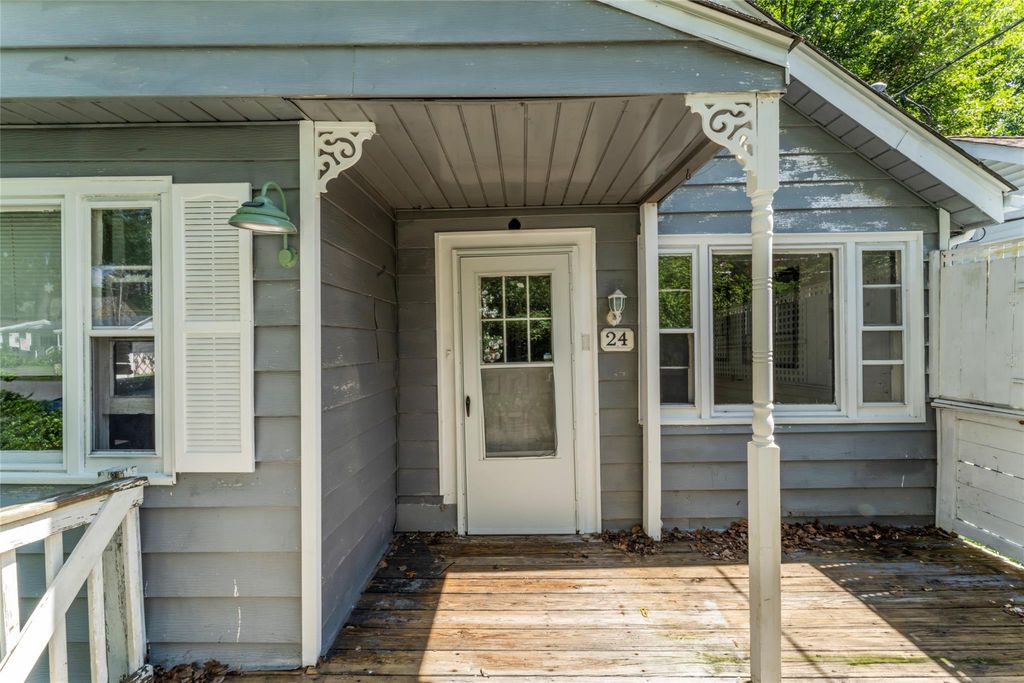 24 Poplar Street, Greenwood Lake, NY 10925
