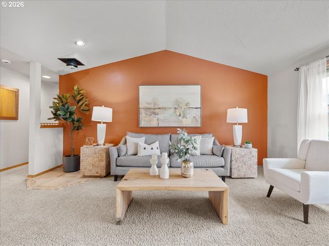 1961 CUCKOO Ct Nw, Salem, OR 97304