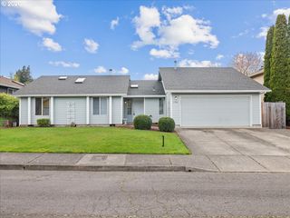 1961 CUCKOO Ct Nw, Salem, OR 97304