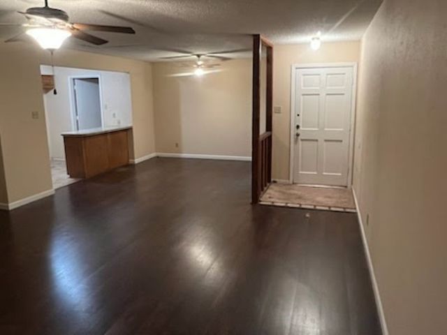 121 Wildwood Drive, Duncanville, TX 75137