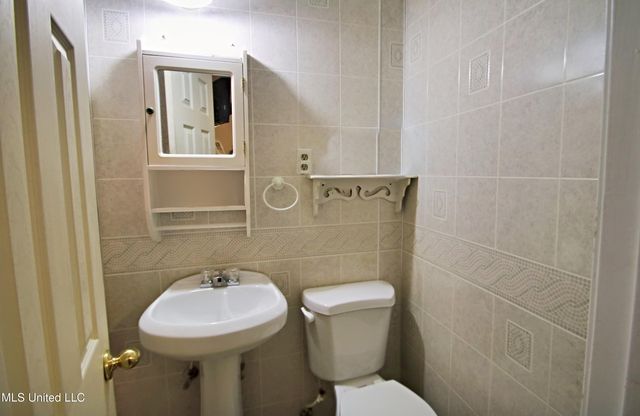 1591 Brookhaven Drive, Southaven, MS 38671