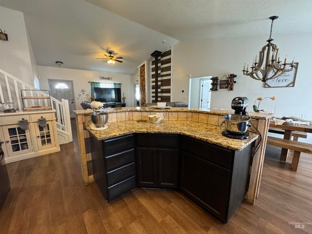817 Owl Court, Jerome, ID 83338