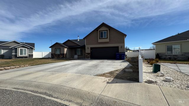 817 Owl Court, Jerome, ID 83338