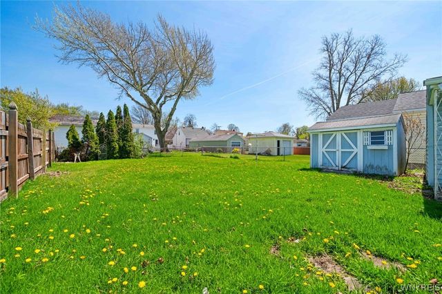 627 73rd Street, Niagara Falls, NY 14304