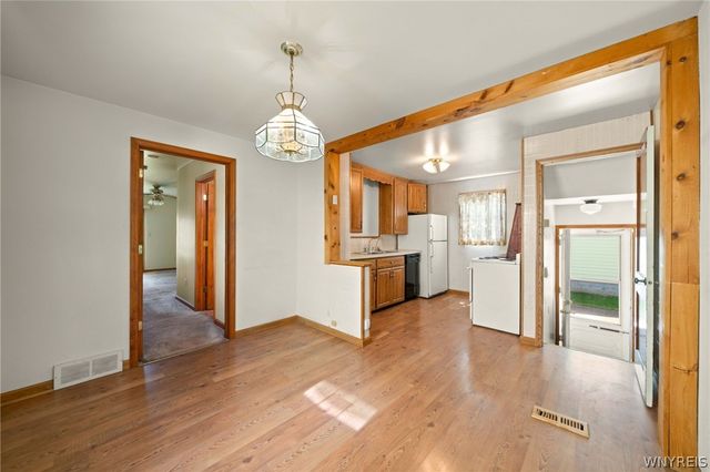 627 73rd Street, Niagara Falls, NY 14304