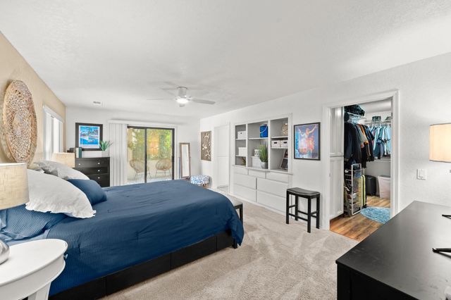 5435 Bridge Creek Ln, Carmichael, CA 95608