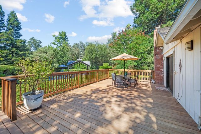 5435 Bridge Creek Ln, Carmichael, CA 95608