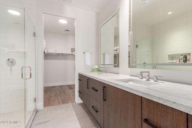 6311 E PHOENICIAN Boulevard 18, Scottsdale, AZ 85251