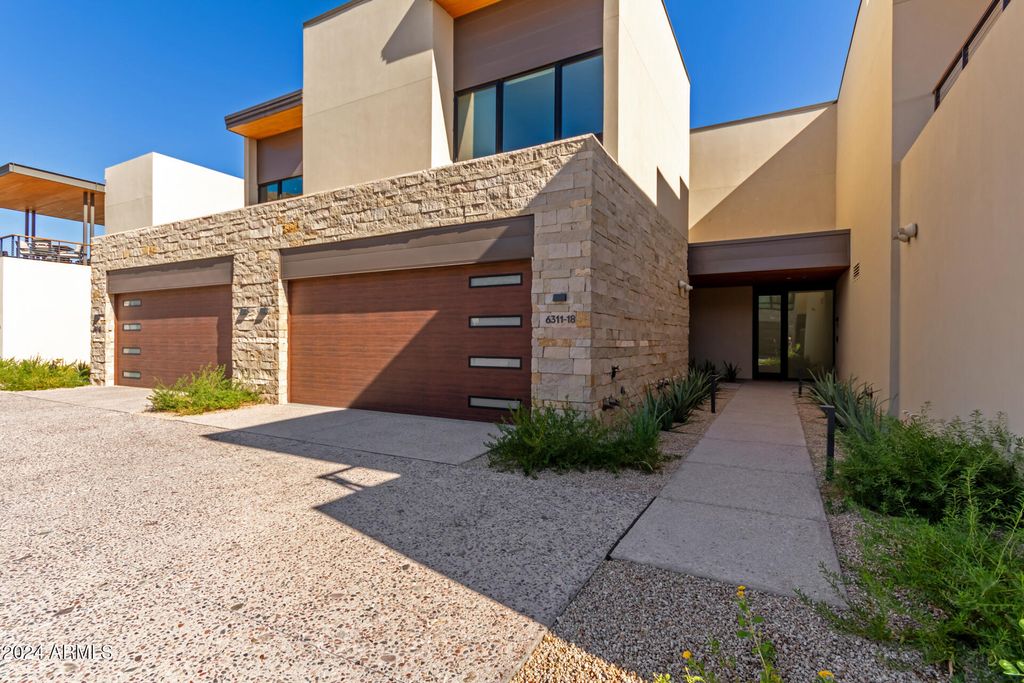 6311 E PHOENICIAN Boulevard 18, Scottsdale, AZ 85251 — photo 2