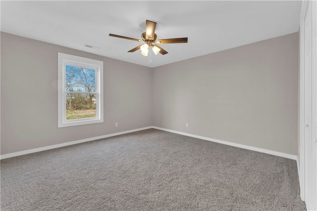 402 Phillips Avenue, Huntsville, AR 72740