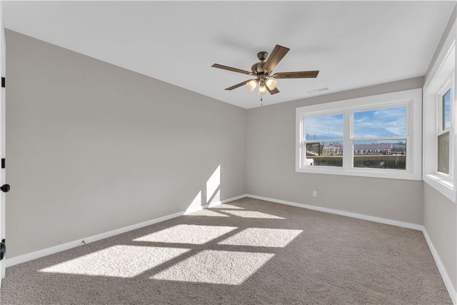 402 Phillips Avenue, Huntsville, AR 72740