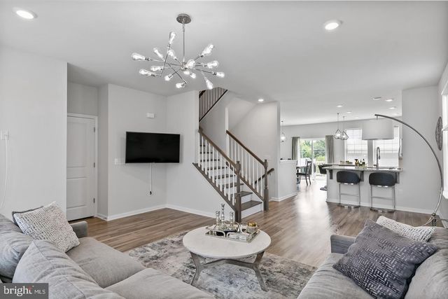 1 TURIN WAY, Mount Laurel, NJ 08054