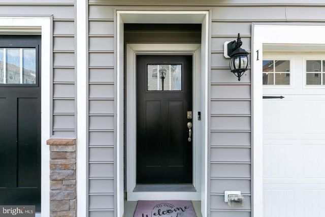 1 TURIN WAY, Mount Laurel, NJ 08054