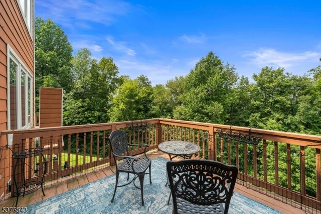1 Wimbledon Dr U2 2, Vernon Twp., NJ 07462