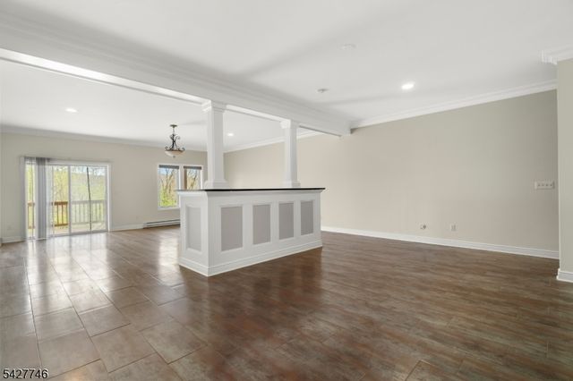 1 Wimbledon Dr U2 2, Vernon Twp., NJ 07462