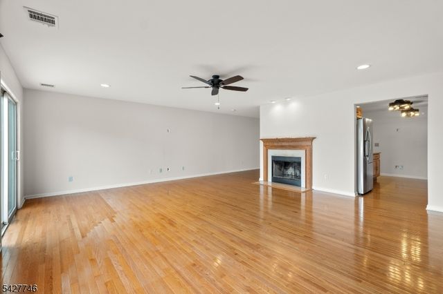 1 Wimbledon Dr U2 2, Vernon Twp., NJ 07462