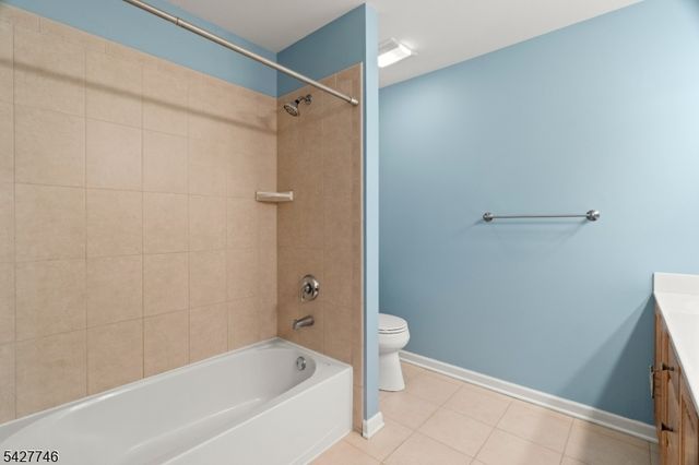 1 Wimbledon Dr U2 2, Vernon Twp., NJ 07462