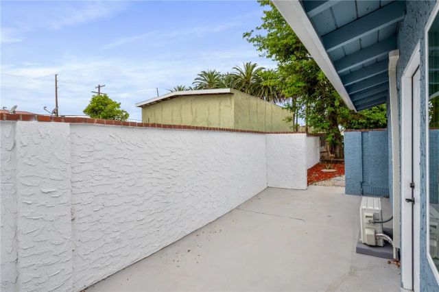 1514 E Young Street, Wilmington, CA 90744