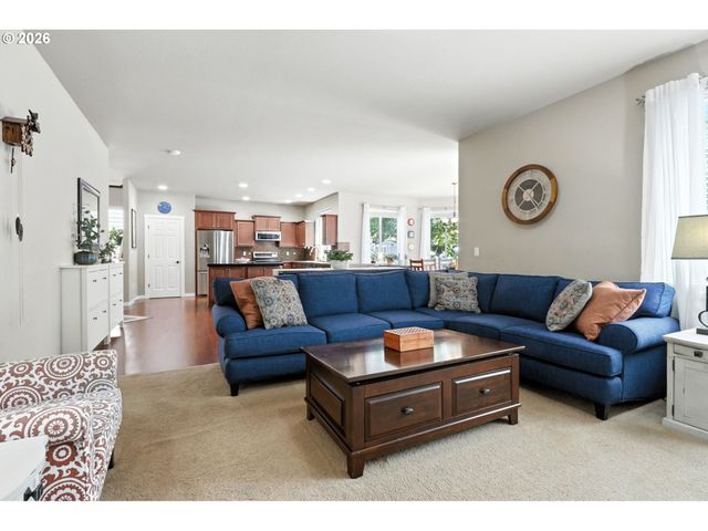 3410 Se RADCLIFF Ct, Hillsboro, OR 97123