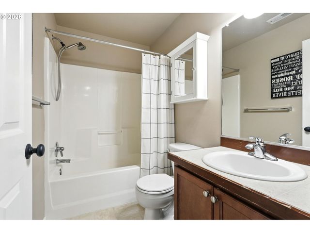 3410 Se RADCLIFF Ct, Hillsboro, OR 97123