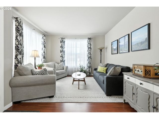 3410 Se RADCLIFF Ct, Hillsboro, OR 97123