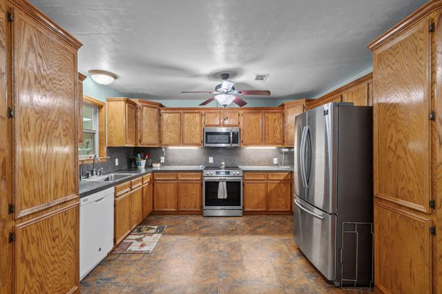 4630 Hudson Road, Santa Fe, TX 77517