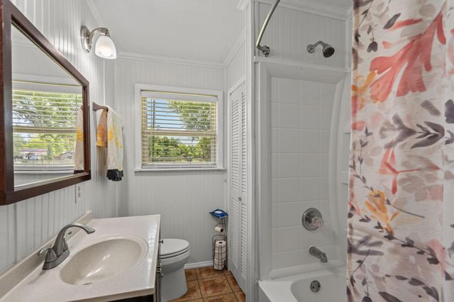 4630 Hudson Road, Santa Fe, TX 77517