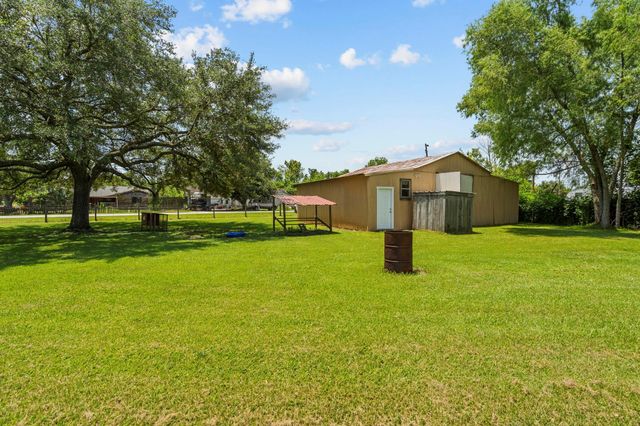 4630 Hudson Road, Santa Fe, TX 77517