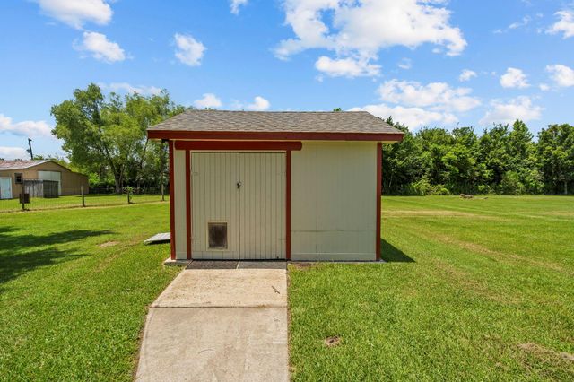 4630 Hudson Road, Santa Fe, TX 77517