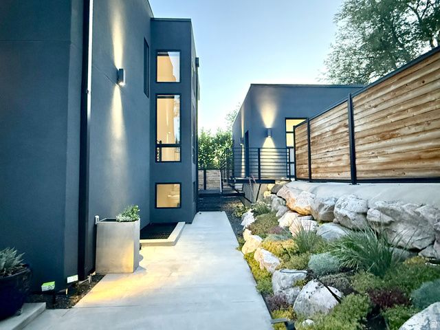 969 E 700 S, Salt Lake City, UT 84102