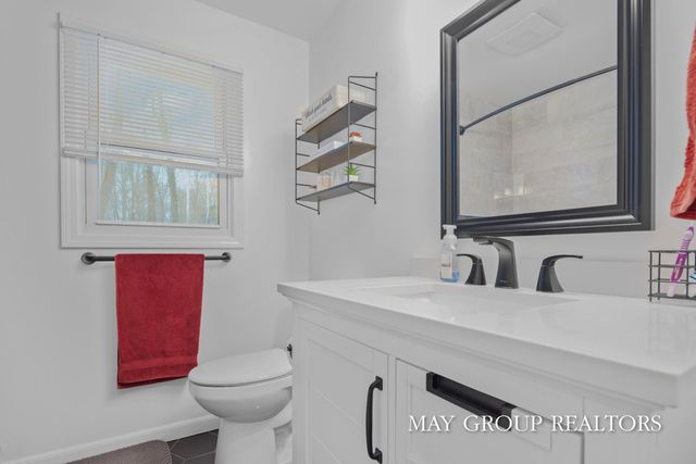 4014 Cambridge Drive, Georgetown Twp, MI 49426