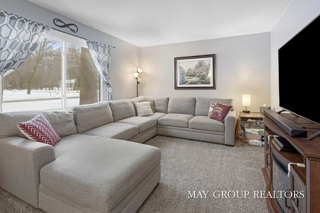 4014 Cambridge Drive, Georgetown Twp, MI 49426