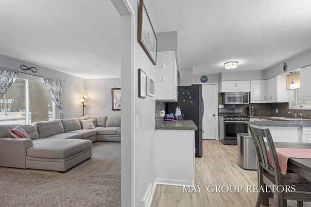 4014 Cambridge Drive, Georgetown Twp, MI 49426