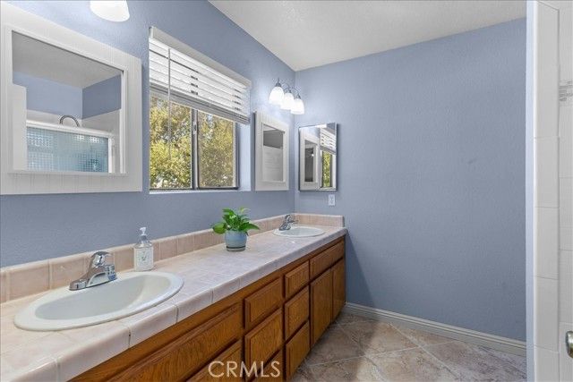 17800 Rancho Bonita Road, Victorville, CA 92395