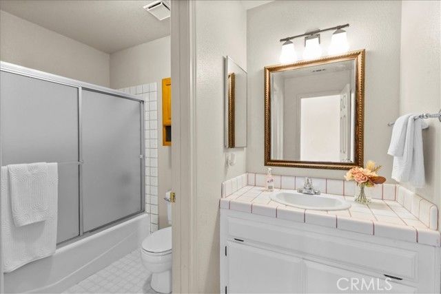 17800 Rancho Bonita Road, Victorville, CA 92395